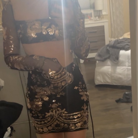 Lucy in the Sky Sequin Set - Picture 10 of 10